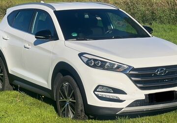 Hyundai TUCSON 97.100 km 18.490 &euro; Hergensweiler 88138