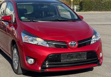 Toyota Verso 170.000 km 12.800 &euro; Meckenbeuren 88074