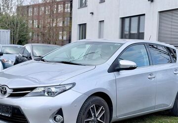 Toyota Auris 104.000 km 8.999 &euro; Friedrichshafen 88048