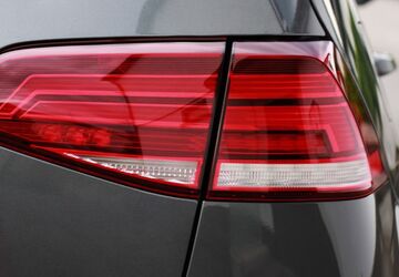 VW Golf 99.000 km 16.900 &euro; Tettnang 88069