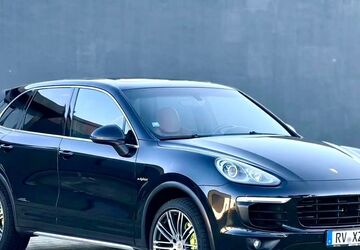 Porsche Cayenne 152.000 km 37.200 &euro; Friedrichshafen 88048