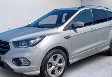 Ford Kuga 101.441 km 16.980 &euro; Konstanz 78467