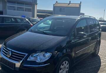 VW Touran 299.000 km 800 &euro; Baindt 88255