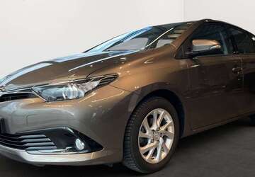 Toyota Auris 92.100 km 11.270 &euro; Überlingen 88662