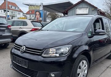 VW Touran 131.000 km 7.700 &euro; Friedrichshafen 88045