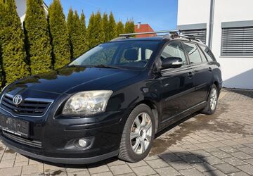 Toyota Avensis 181.800 km 2.700 &euro; Baindt 88255