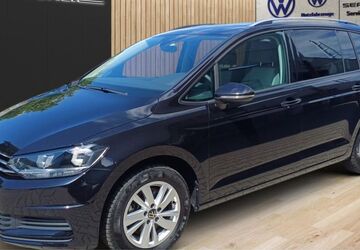 VW Touran 25.690 km 31.990 &euro; Friedrichshafen 88046