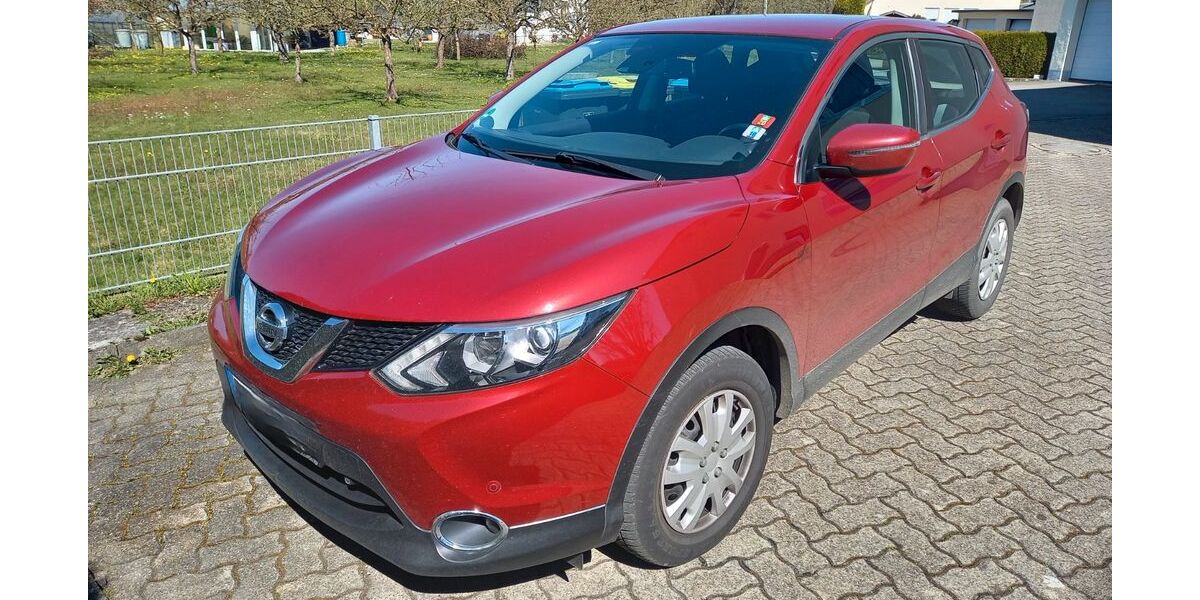 Nissan Qashqai 143.000 km 9.800 &euro; Tettnang 88069