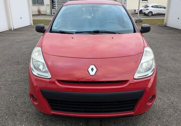 Renault Clio 149.000 km 3.500 &euro; Meckenbeuren 88074