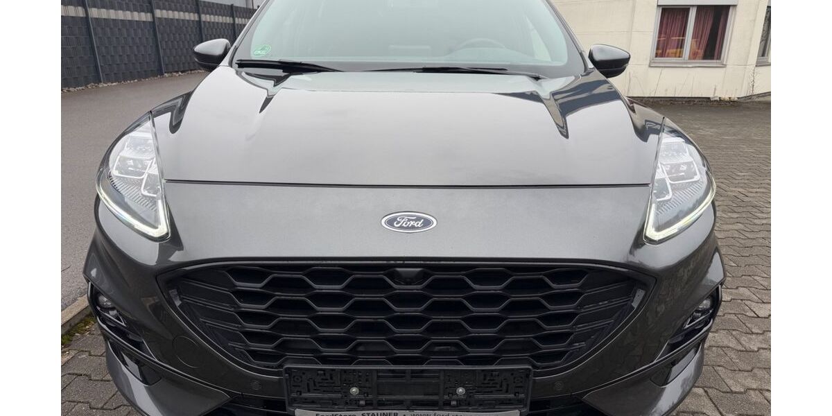 Ford Kuga 40.000 km 25.290 &euro; Meckenbeuren 88074
