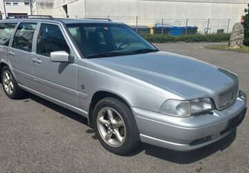 Volvo V70 215.000 km 5.899 &euro; Friedrichshafen 88046