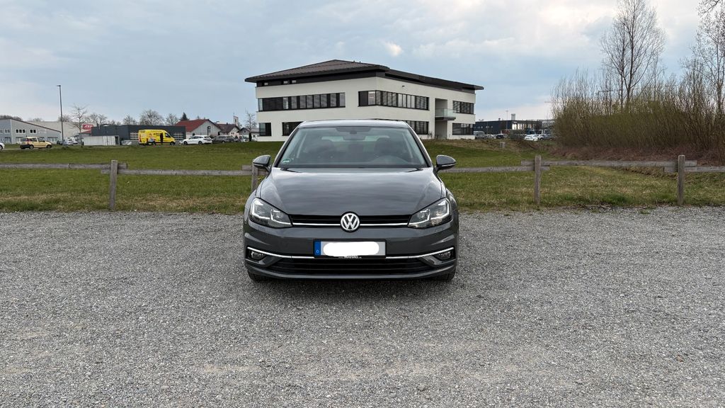 VW Golf 112.600 km 13.300 &euro; Wangen im Allgäu 88239
