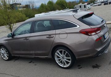 Hyundai i30 70.300 km 15.500 &euro; Ravensburg 88213