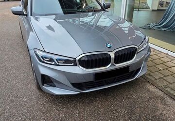 BMW 330 124.900 km 33.400 &euro; Friedrichshafen 88046