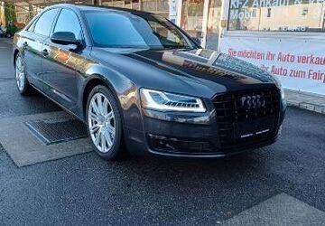 Audi A8 128.517 km 32.900 &euro; Tettnang 88069