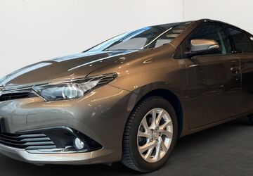 Toyota Auris 92.100 km 11.270 &euro; Überlingen 88662