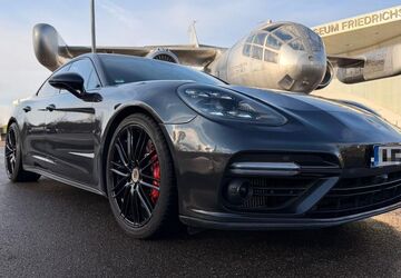 Porsche Panamera 158.238 km 49.950 &euro; Friedrichshafen 88045