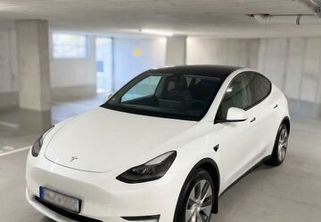 Tesla Model Y 125.000 km 35.000 &euro; Markdorf 88677