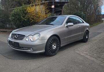 Mercedes-Benz CLK 270 212.511 km 3.190 &euro; Meckenbeuren 88074