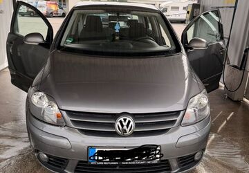VW Golf Plus 121.000 km 3.500 &euro; Friedrichshafen 88046