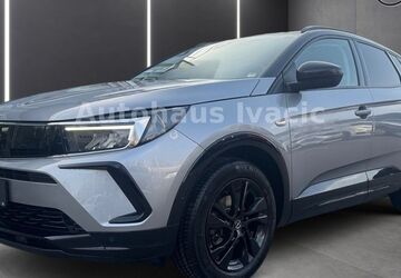 Opel Grandland (X) 50.250 km 25.490 &euro; Friedrichshafen 88046