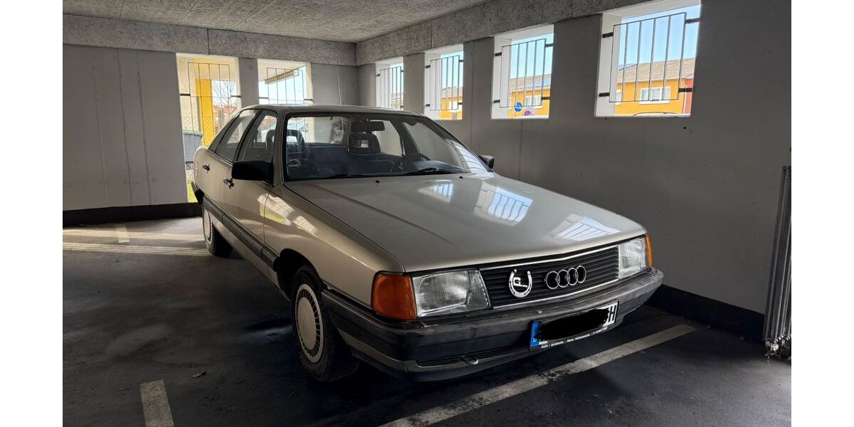 Audi 100 176.000 km 1.200 &euro; Weingarten 88250