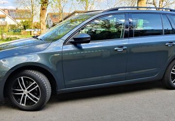 Skoda Octavia 76.500 km 15.600 &euro; Markdorf 88677