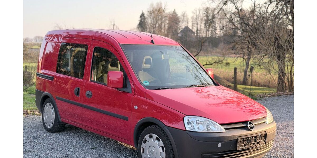 Opel Combo 89.000 km 3.999 &euro; Friedrichshafen 88048
