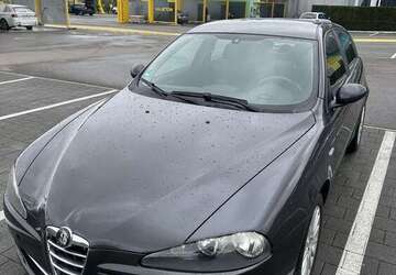 Alfa Romeo 147 132.000 km 3.800 &euro; Konstanz 78467