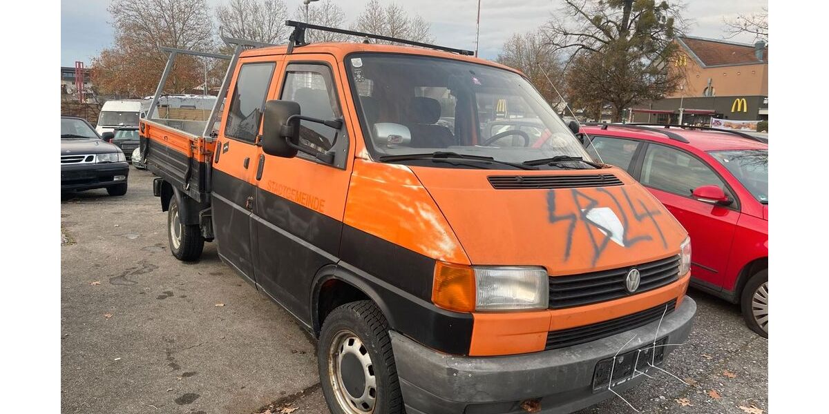 VW T4 andere 278.000 km 1.099 &euro; Friedrichshafen 88046