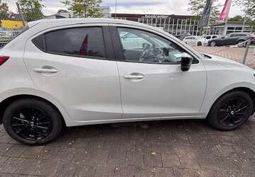 Mazda 2 6.500 km 19.990 &euro; Konstanz 78467