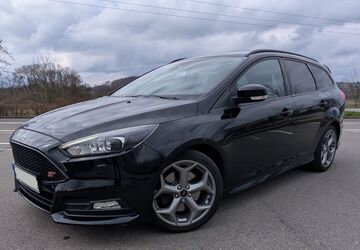 Ford Focus 130.948 km 11.500 &euro; Weingarten 88250