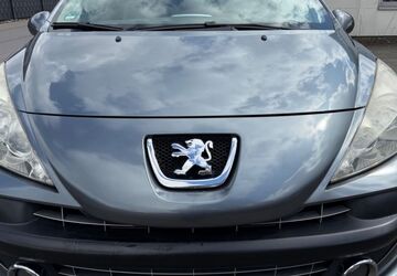 Peugeot 207 143.000 km 2.990 &euro; Meckenbeuren 88074