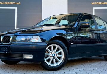 BMW 318 82.000 km 8.490 &euro; Friedrichshafen 88045