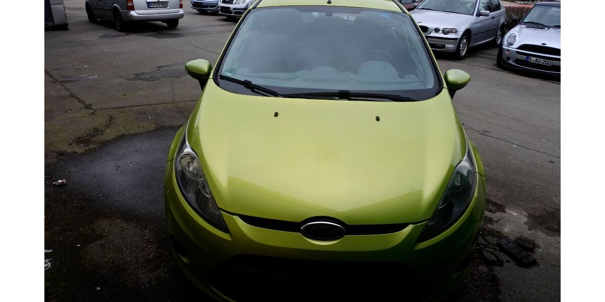 Ford Fiesta 97.000 km 3.999 &euro; Wangen 88239
