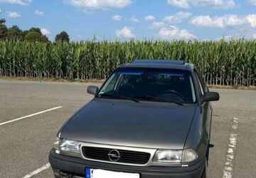 Opel Astra 106.000 km 2.599 &euro; Weingarten 88250