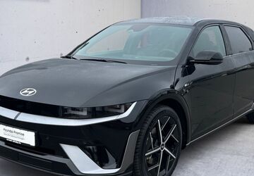 Hyundai IONIQ 5 12.336 km 45.680 &euro; Konstanz 78467