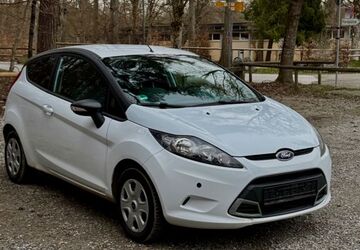 Ford Fiesta 190.000 km 2.250 &euro; Weingarten 88250