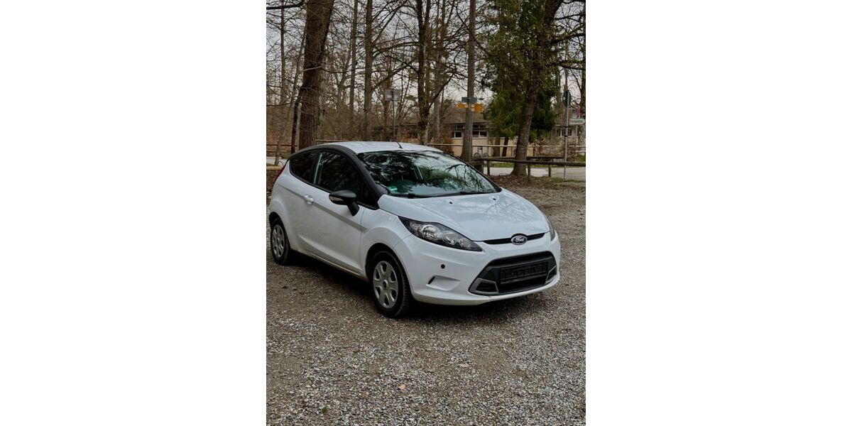 Ford Fiesta 190.000 km 2.250 &euro; Weingarten 88250