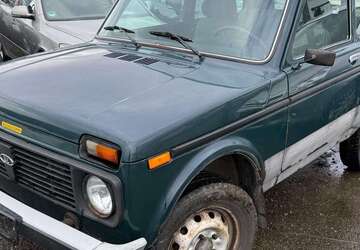 Lada Niva 71.000 km 1.950 &euro; Baienfurt 88255