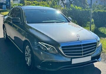 Mercedes-Benz E 220 105.000 km 26.499 &euro; Friedrichshafen 88045