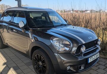 Mini Countryman S (Cooper) 185.000 km 5.699 &euro; Friedrichshafen 88048