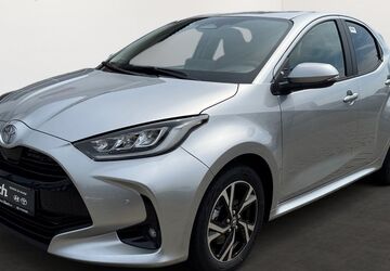 Toyota Yaris 2.000 km 26.970 &euro; Friedrichshafen 88046