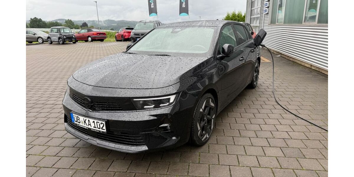 Opel Astra 24.950 km 32.899 &euro; Salem-Beuren 88682