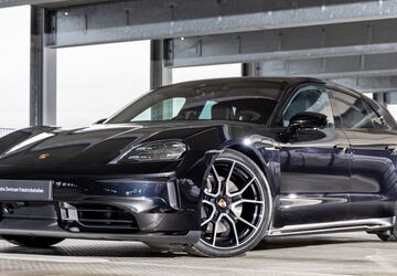 Porsche Taycan 9.900 km 129.470 &euro; Friedrichshafen 88045