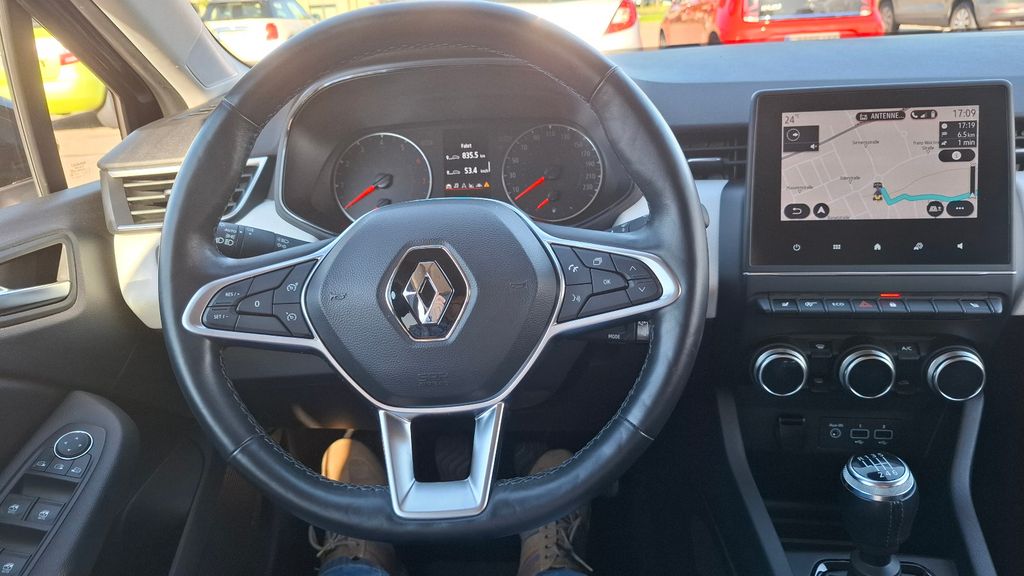 Renault Clio 48.000 km 12.600 &euro; Wangen 88239