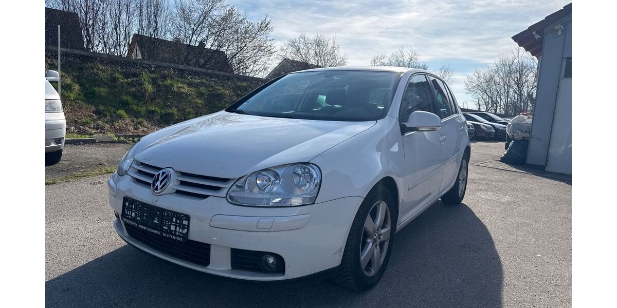 VW Golf 181.920 km 5.990 &euro; Friedrichshafen 88045