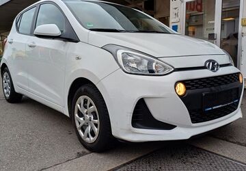 Hyundai i10 37.164 km 9.890 &euro; Tettnang 88069