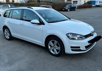 VW Golf 104.000 km 12.100 &euro; Friedrichshafen 88048