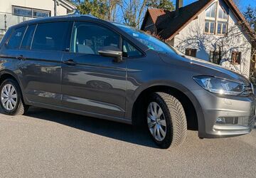 VW Touran 140.000 km 18.500 &euro; Friedrichshafen 88048
